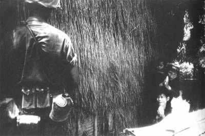 美莱村屠杀案中5名凶手受到军方指控（歷史上的今天。中國）