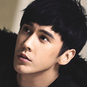 张伦硕的英文名