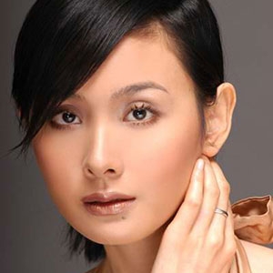 程莉莎的英文名