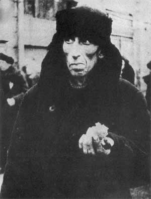 苏军终于解除了列宁格勒之围（历史上今天lssjt.com）