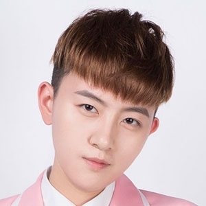 张晓钰的英文名